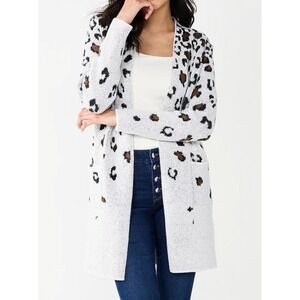 NWT Nine West White Cheetah Long Cardigan